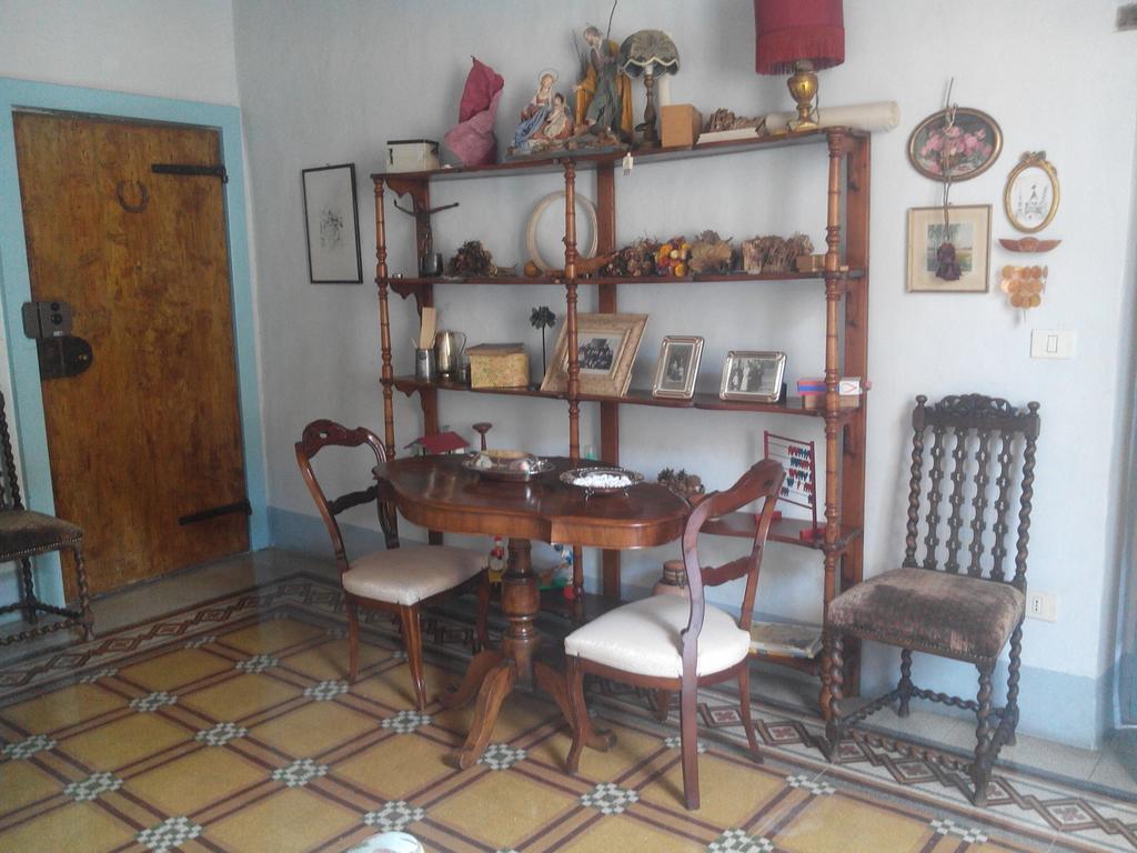 Palazzo San Florido Bed & Breakfast Citta di Castello Luaran gambar
