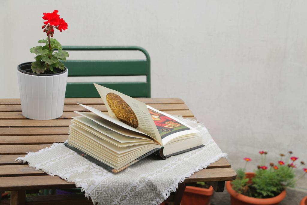 Palazzo San Florido Bed & Breakfast Citta di Castello Luaran gambar